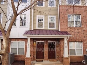Building Photo - 626 Raya Ct