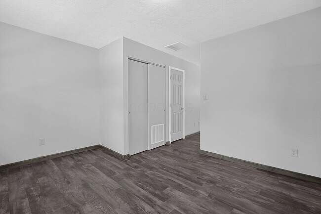 Foto del edificio - 53 Neil St