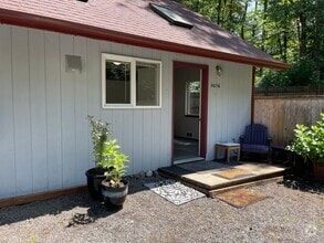 Building Photo - 4056 Tree Frog Ln