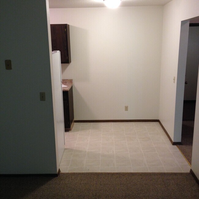 Foto del edificio - 815 Roberts Ave
