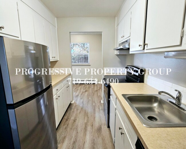 Foto del edificio - Beautifully Renovated 1-Bed, 1-Bath Apartm...