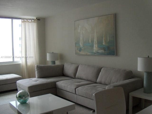 Building Photo - 5401 Collins Ave