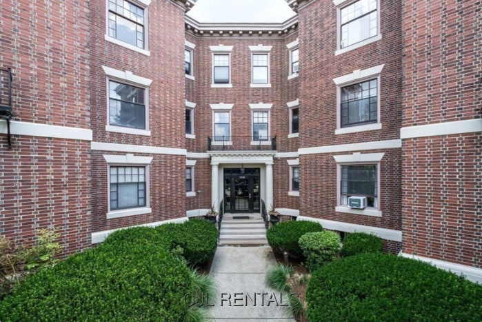 Photo - 169 Washington St (Newton, MA)