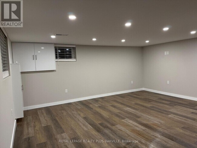 Photo du bâtiment - 269 West 5th Street