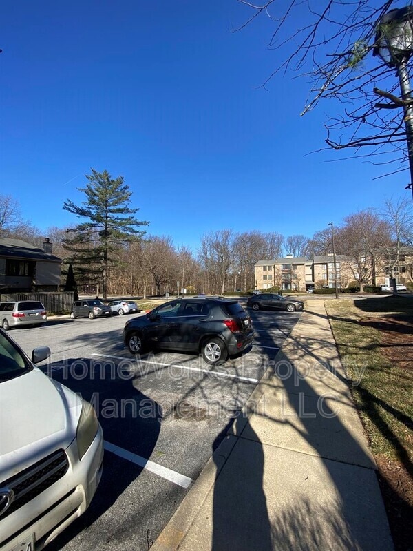 Foto del edificio - 10547 Twin Rivers Rd