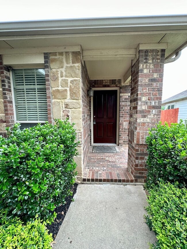 Photo - Move in Special! This one won't last long! House