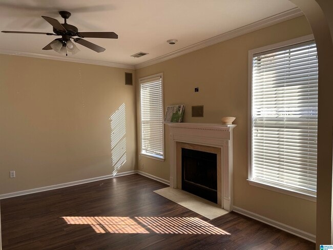 Building Photo - 2280 Ridgemont Dr