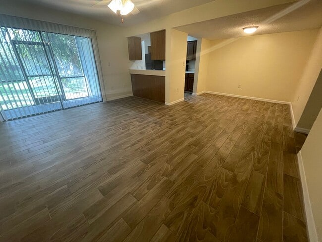 Building Photo - 2 Bed/2 Bath, Ground Floor Condo at the Re...