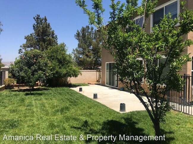 Foto del edificio - 4 br, 3 bath House - 28936 Avalon Ave