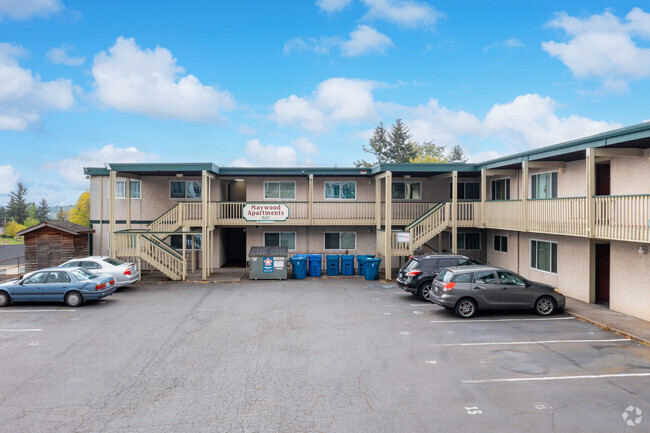 Building Photo - 907 Harrington Ave
