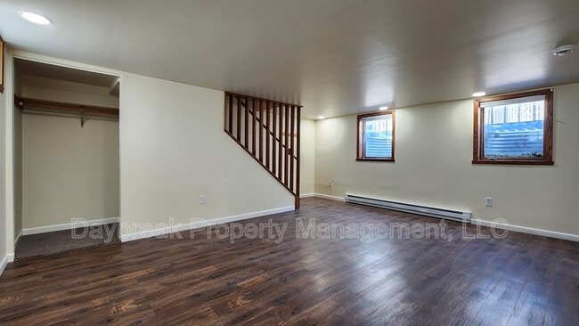 Building Photo - 1117 2nd Ave S