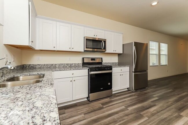 Building Photo - 5230 Dawn Break