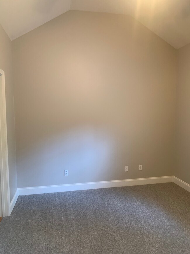 Foto del edificio - 2206 Anderson Rd