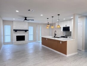 Building Photo - 11410 Spring Rain Dr