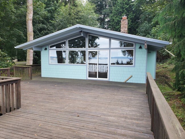 Building Photo - 2 br, 1 bath House - 6196 NE Twins Spits Road
