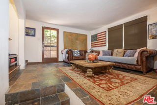 Foto del edificio - 10365 Holman Ave