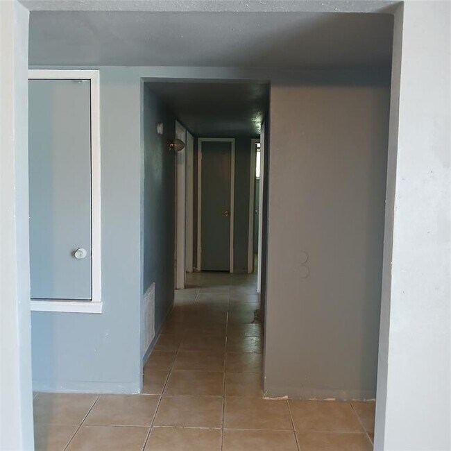 Foto del edificio - 11239 Spottswood Dr