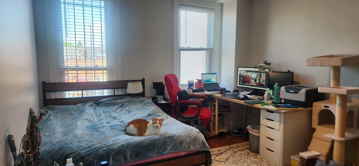 Photo - 1412 D St SE (Washington, DC)