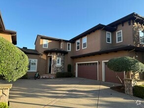 Building Photo - 1360 Red Maple Ln