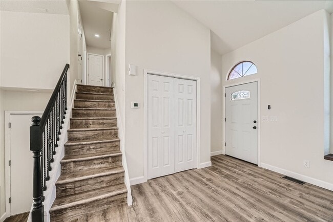 Building Photo - Fully renovated single family home in Cast...