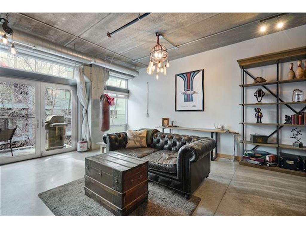 Foto principal - 710 N 4th St