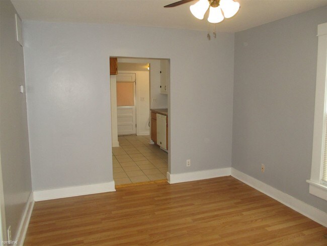 Building Photo - 2 br, 1 bath House - 1022 S Greenwood Ave