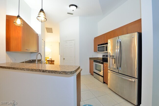 Foto del edificio - 3975 27th Ave NE