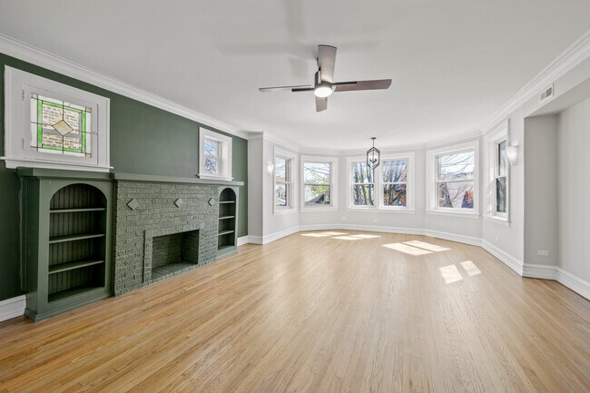 Foto del edificio - 4834 N Springfield Ave