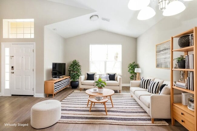 Foto del edificio - 4360 Spring Blossom Dr