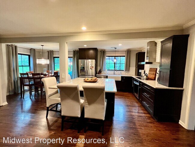 Foto del edificio - 4 br, 2.5 bath House - 7925 Norwood St