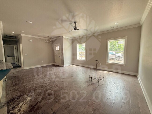 Foto del edificio - Bella Vista Single-Family Home- 2 Bed/ 2 Bath- Well-Designed Hazelwood Plan