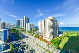 Building Photo - 1945 S Ocean Dr