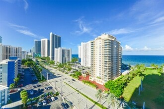 Building Photo - 1945 S Ocean Dr