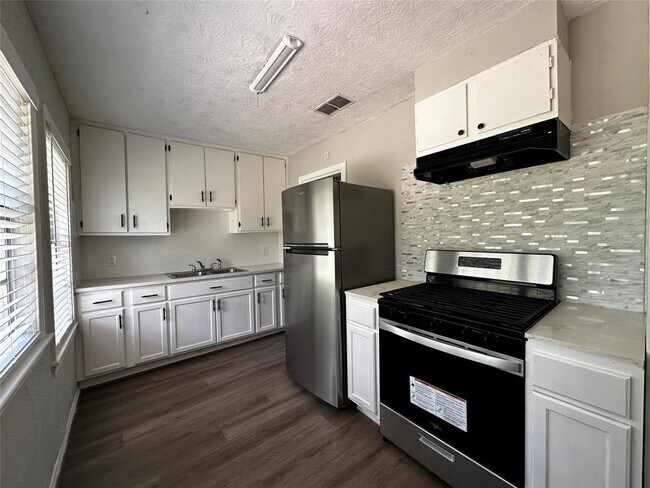 Foto del edificio - 3723 Cosby St