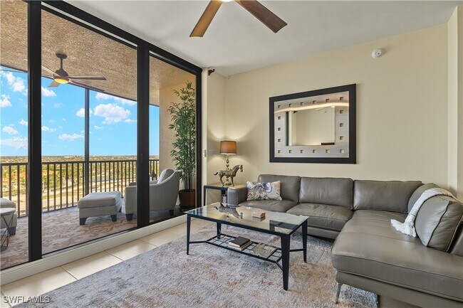 Foto del edificio - 5781 Cape Harbour Dr