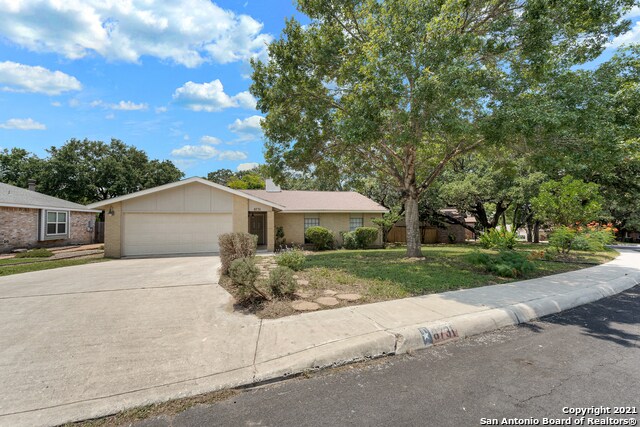 Foto del edificio - 8731 Welles Dale Dr
