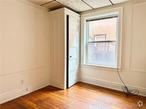 Building Photo - 246 Bryant St