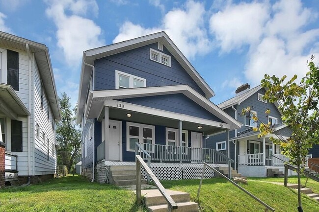 Building Photo - 1311 E 24th Ave