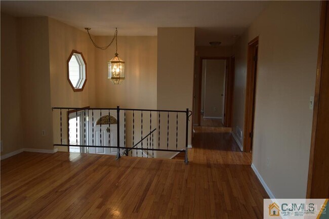 Foto del edificio - 5098 Scott St