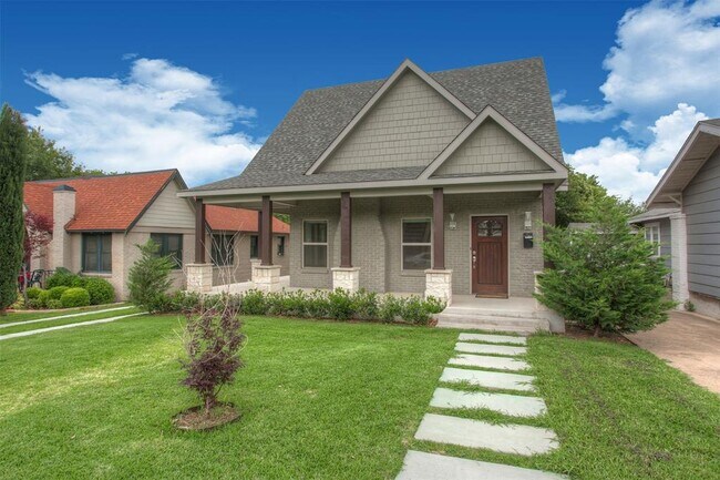Foto del edificio - 2316 Hillcrest St