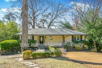 Building Photo - 317 Eureka Dr NE