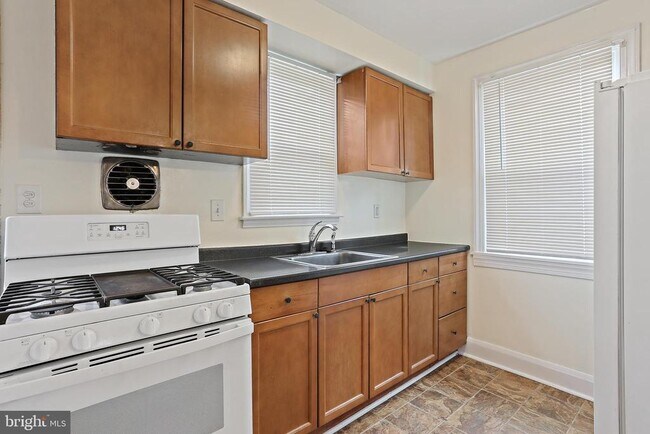 Foto del edificio - 5707 1st Ave