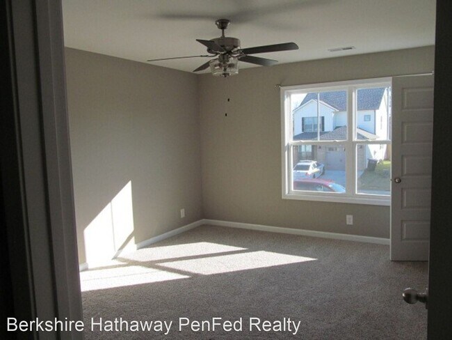 Building Photo - 3 br, 2.5 bath House - 199 Waterwheel Cir