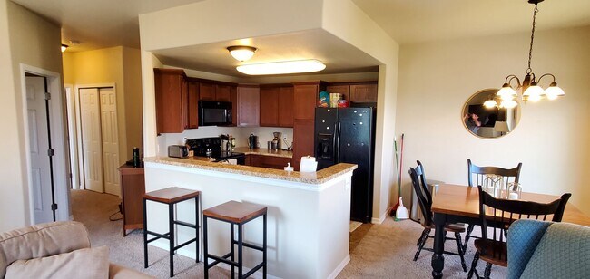 Foto del edificio - 1695 Little Bear Creek Point