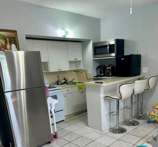 Foto del edificio - 3091 NW 1st St