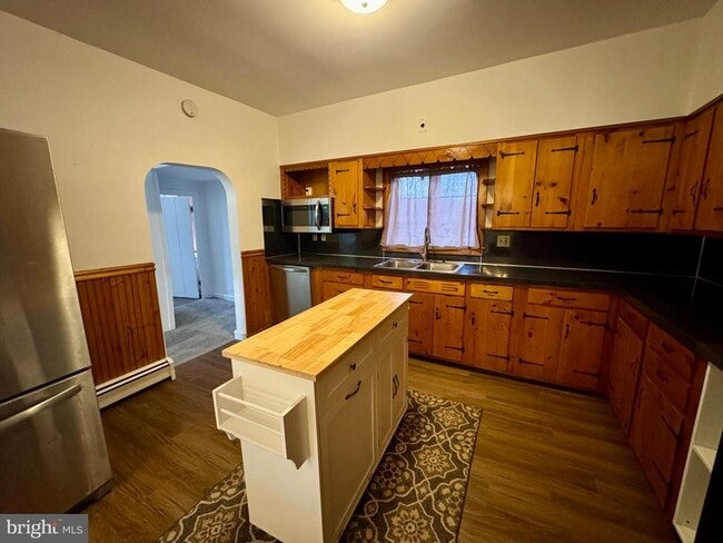 Foto del edificio - 180 Sassamansville Rd