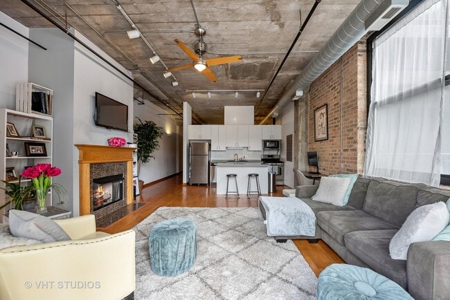 Building Photo - 1516 S Wabash Ave