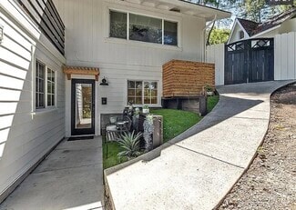 Building Photo - 3417 Goyak Dr
