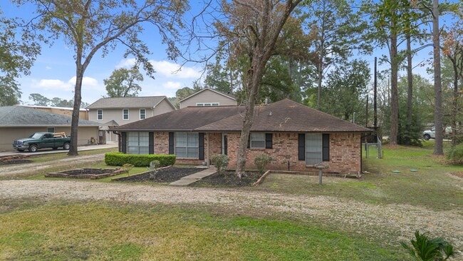 Foto del edificio - 12420 Mile Dr