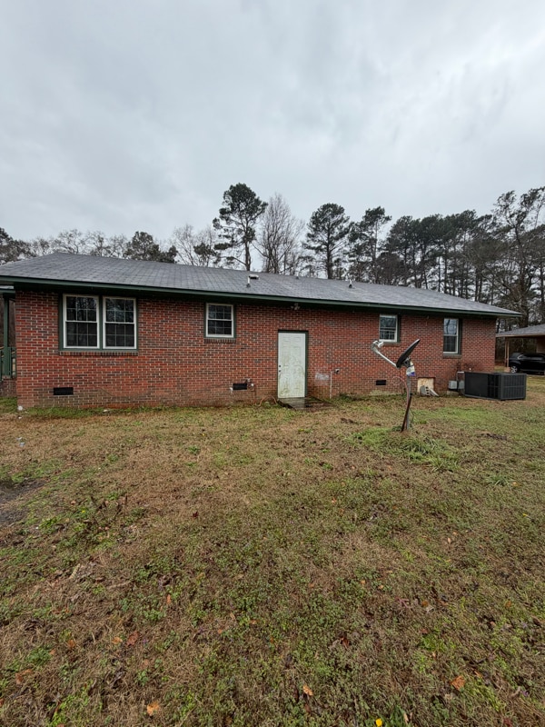 Building Photo - 2141 Leavensworth Rd